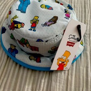 Levi’s Simpsons bucket hat size medium